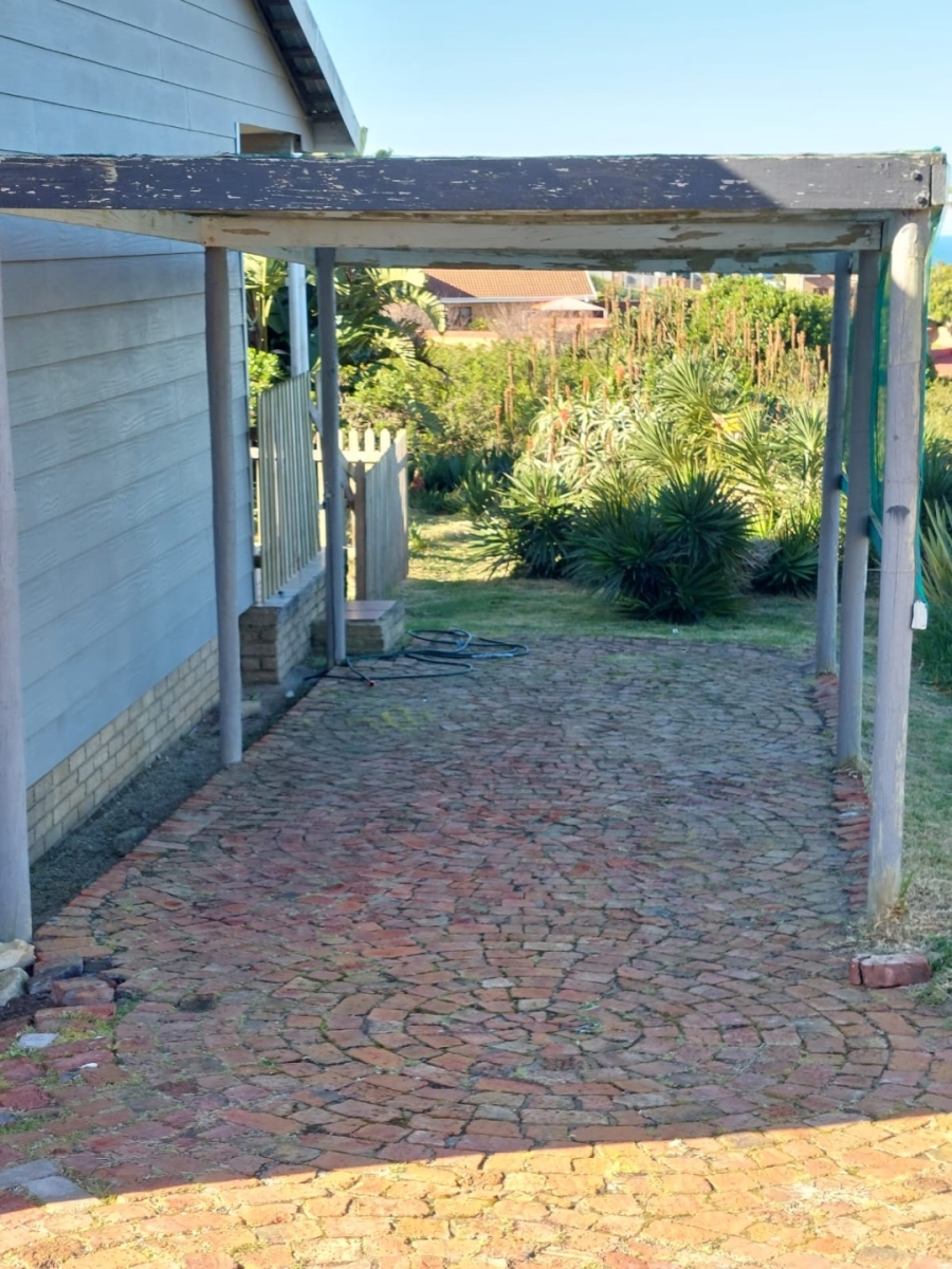 To Let 3 Bedroom Property for Rent in Dana Bay Western Cape